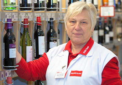 Getränkemarkt - Frau Ellinger