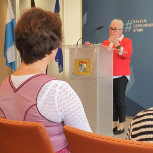 Annemarie Rudel: in München wurde sie mit dem Bundesverdienstkreuz am Bande ausgezeichnet Annemarie Rudel: in München wurde sie mit dem Bundesverdienstkreuz am Bande ausgezeichnet